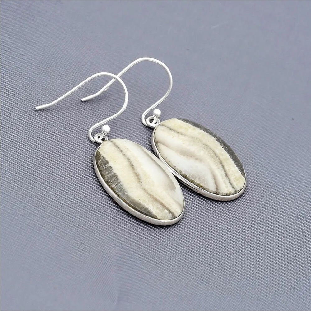 Genuine Prairie agate gemstone earrings - Picture 2 of 2
